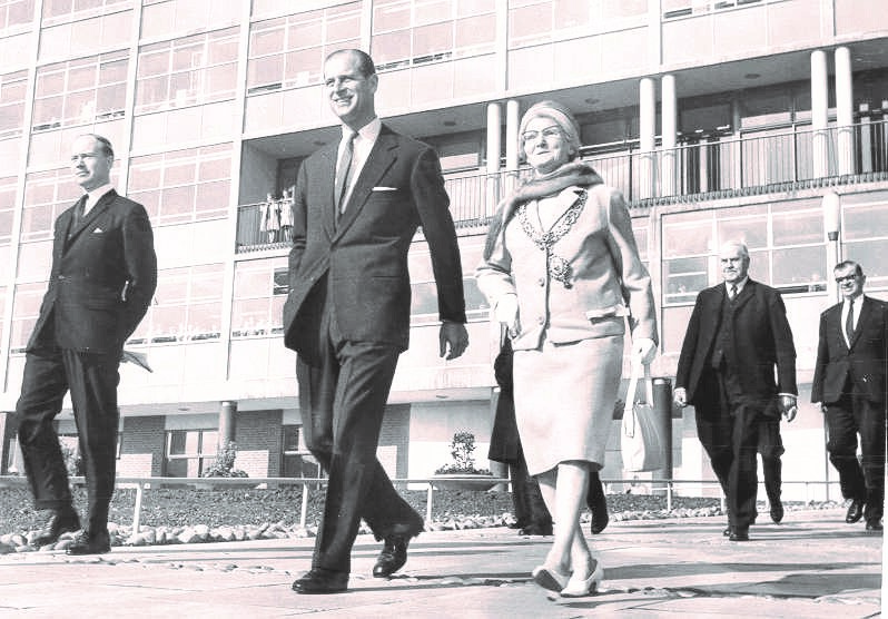 TRNG_I_HC_SUNDERLAND_TNG_NH_HONG_THN_PHILLIP_VA_QUA_I__TUI_99